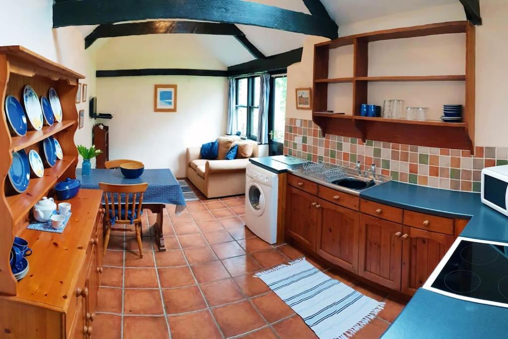 Cosy Cottage In The Beautiful Lamorna Valley - Walk To The Pub & Sea Paul 외부 사진