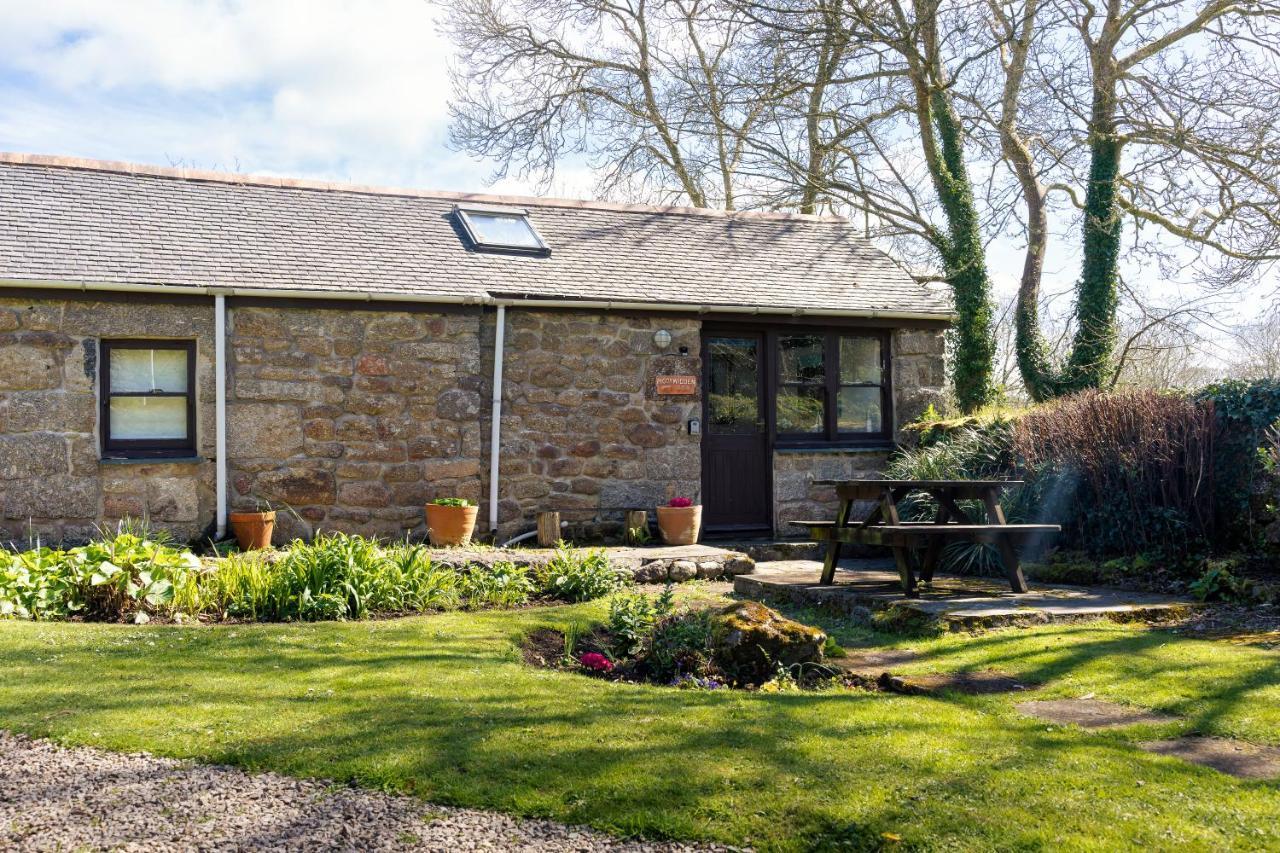 Cosy Cottage In The Beautiful Lamorna Valley - Walk To The Pub & Sea Paul 외부 사진